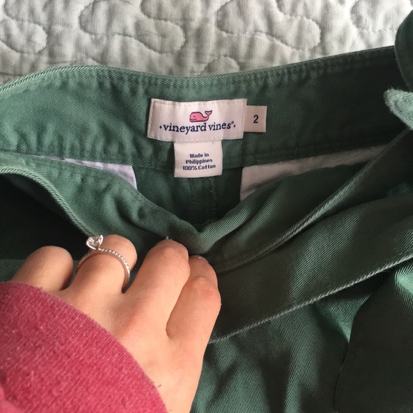 Vineyard vines skirt green - Picture 4 of 4